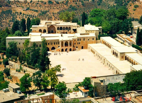 Deir Al-Qamar, Beiteddine Palace and Shouf Cedars Tour