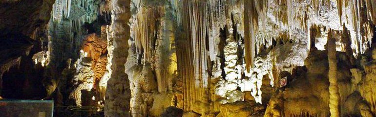 Jeita Grotto and Baalbeck Tour